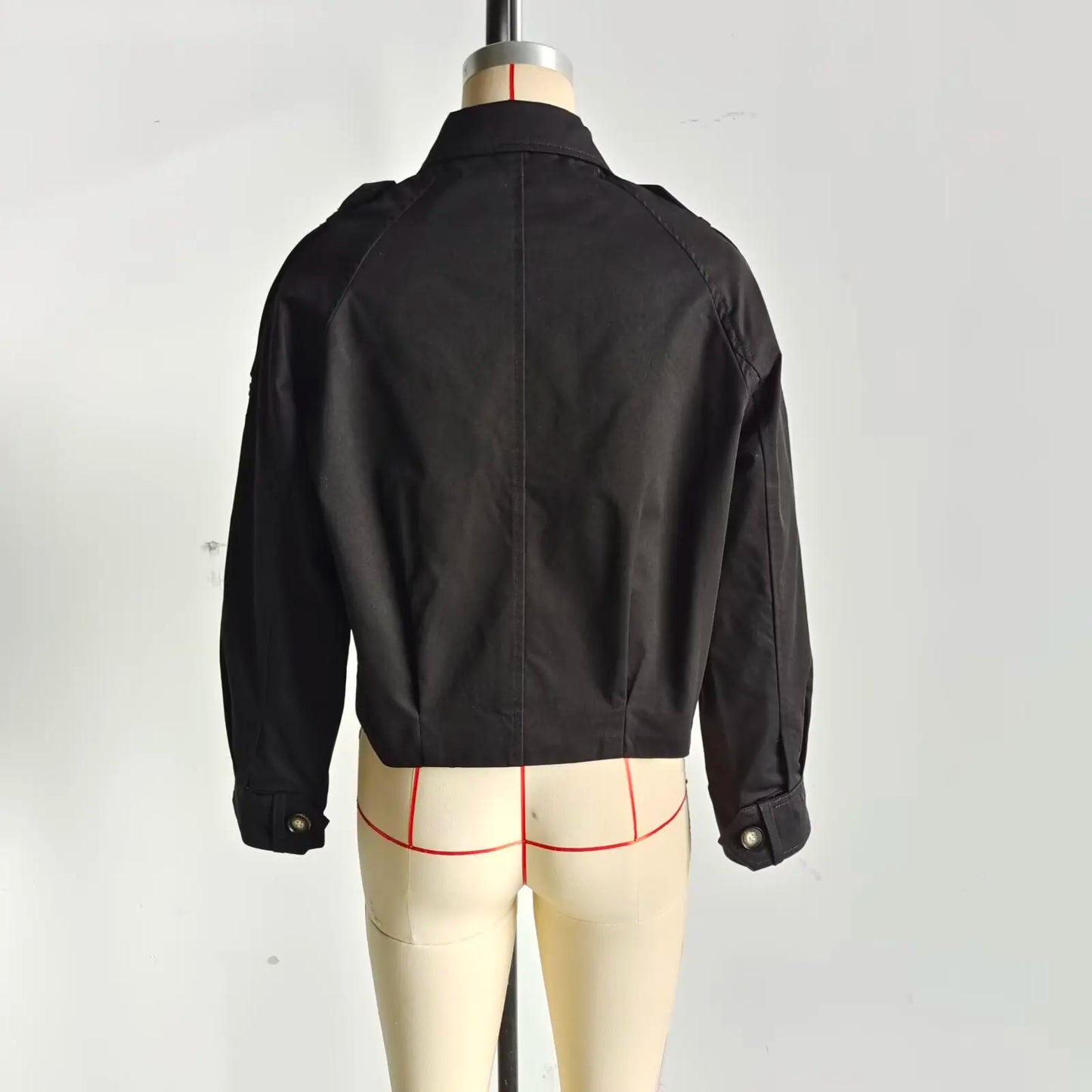 Women’s Turn-Down Collar Jacket