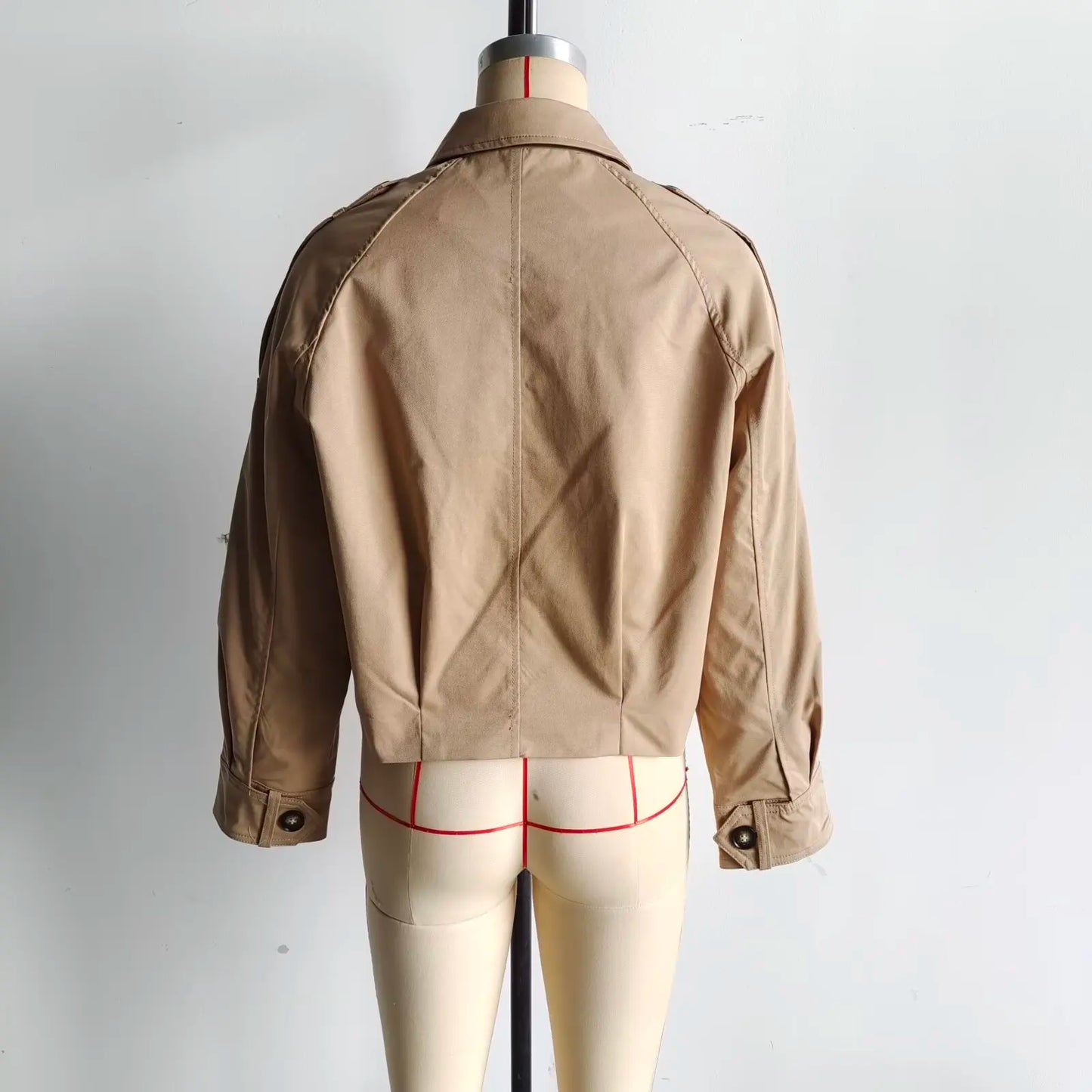 Women’s Turn-Down Collar Jacket