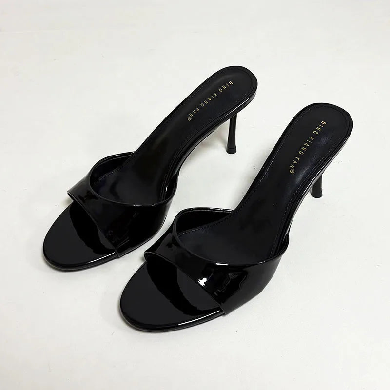 Women’s Thin Heel Round-Toe Slides