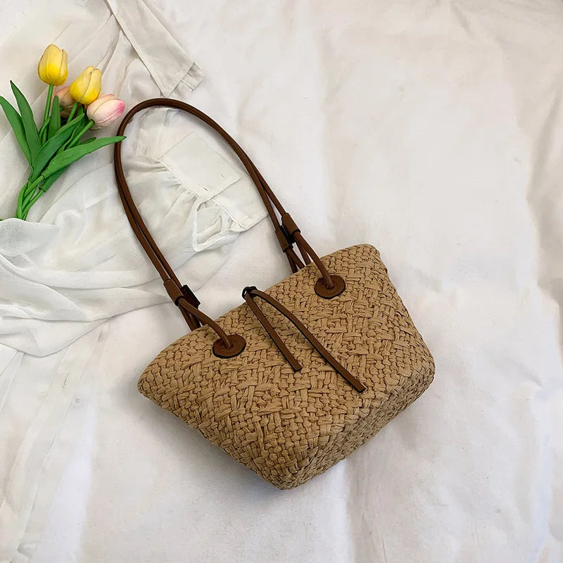Women’s Handmade Woven Straw Tote