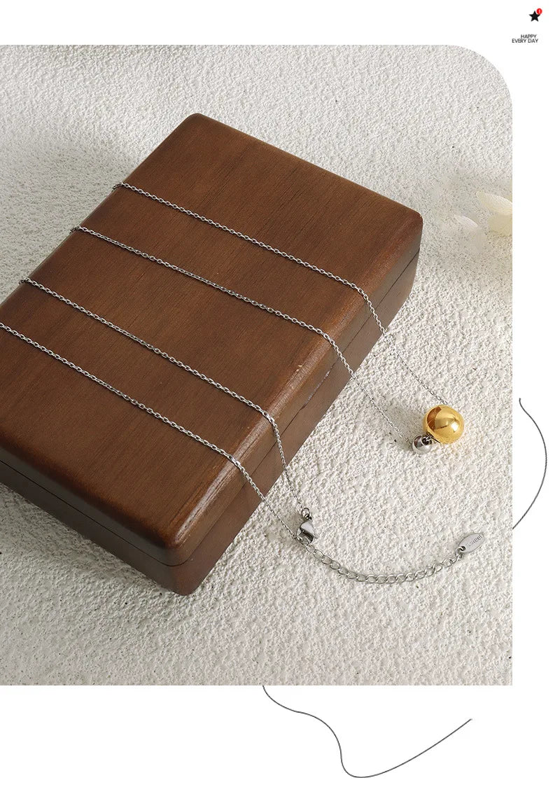 Women’s Stainless Steel Pendant Necklace