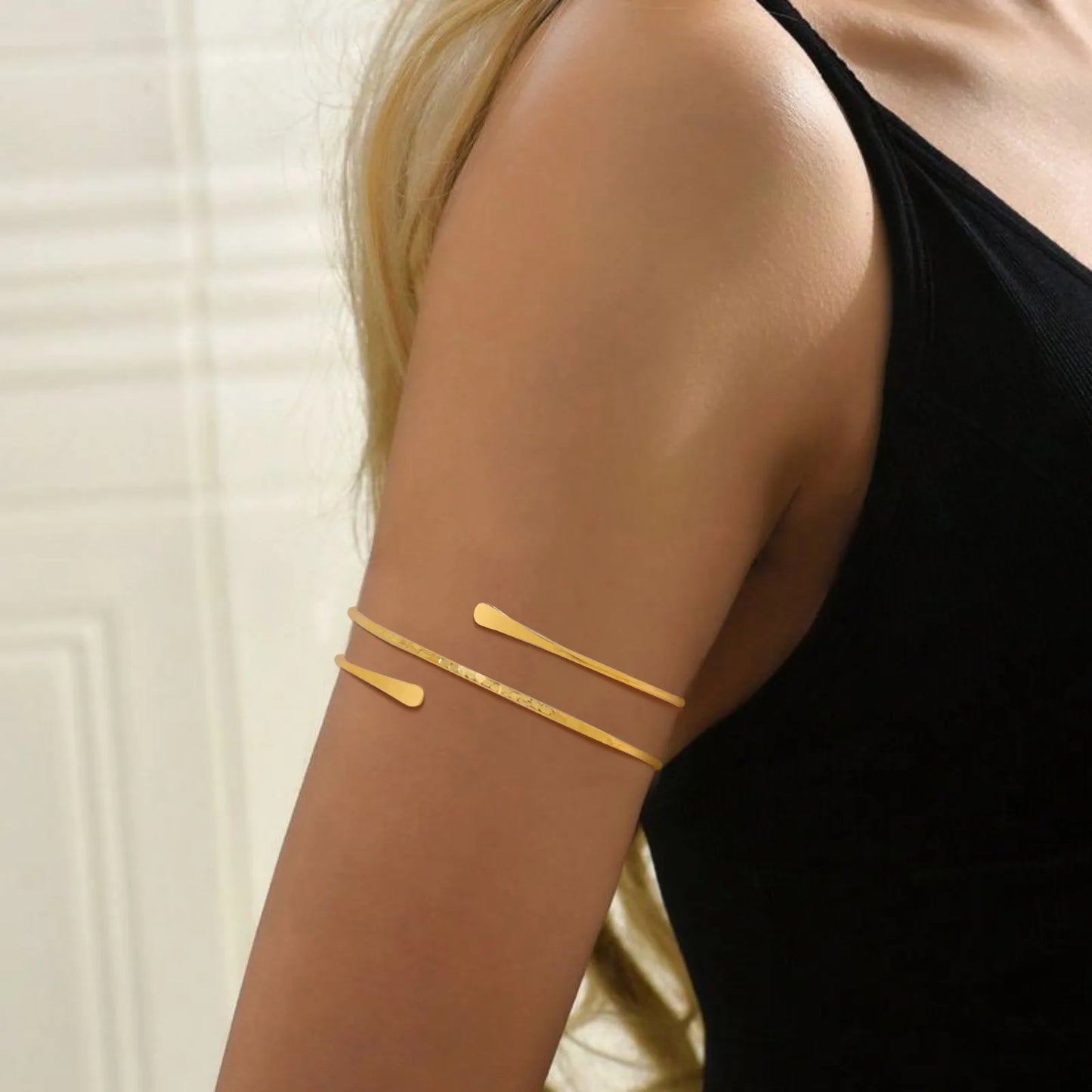 Women’s Gold Plated Upper Arm Cuff”