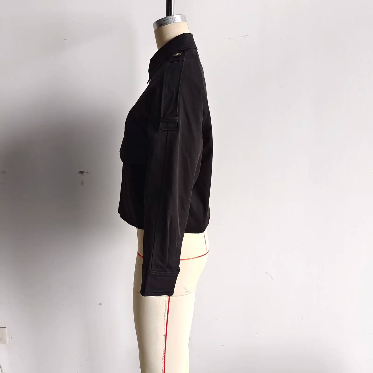 Women’s Turn-Down Collar Jacket