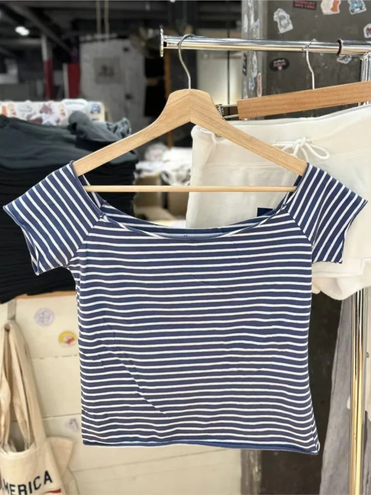 28 Graphic Print T-Shirts Woman Summer Slash Neck Short Sleeve Cotton Tees American Vintage Streetwear Raw Hem Crop Top T-shirts