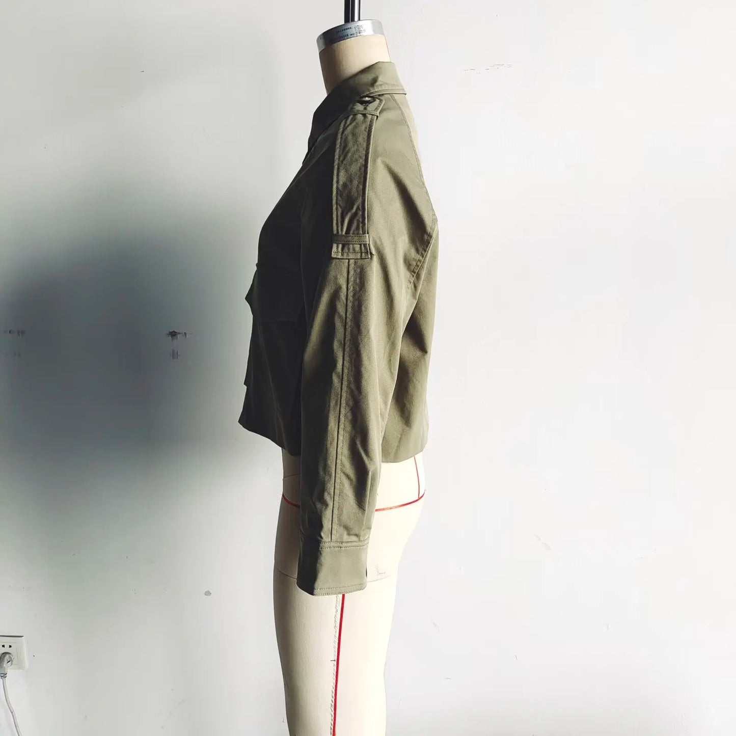Women’s Turn-Down Collar Jacket