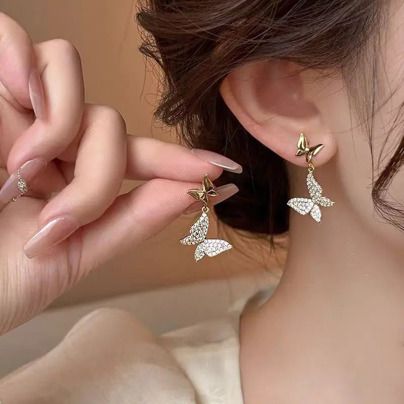 Women’s Butterfly Pearl Earrings
