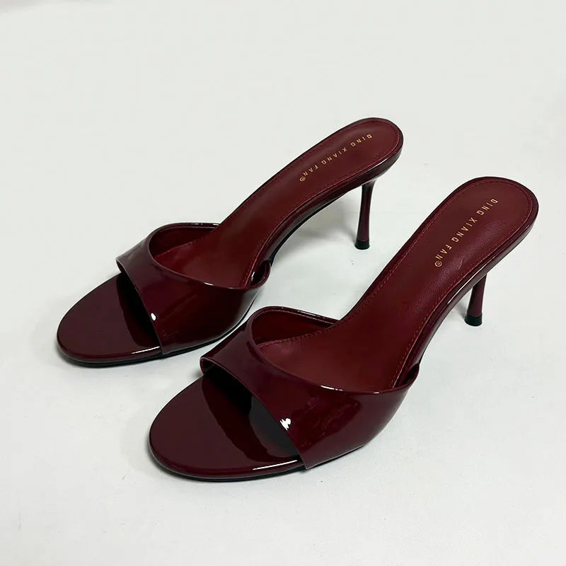 Women’s Thin Heel Round-Toe Slides