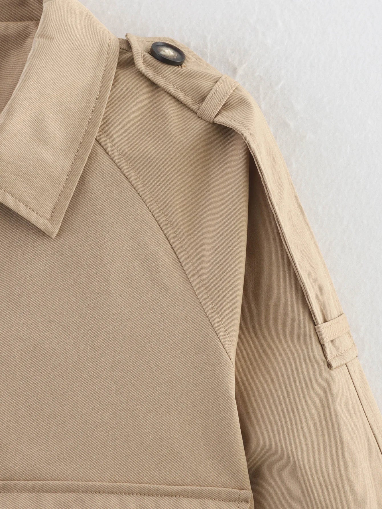 Women’s Turn-Down Collar Jacket