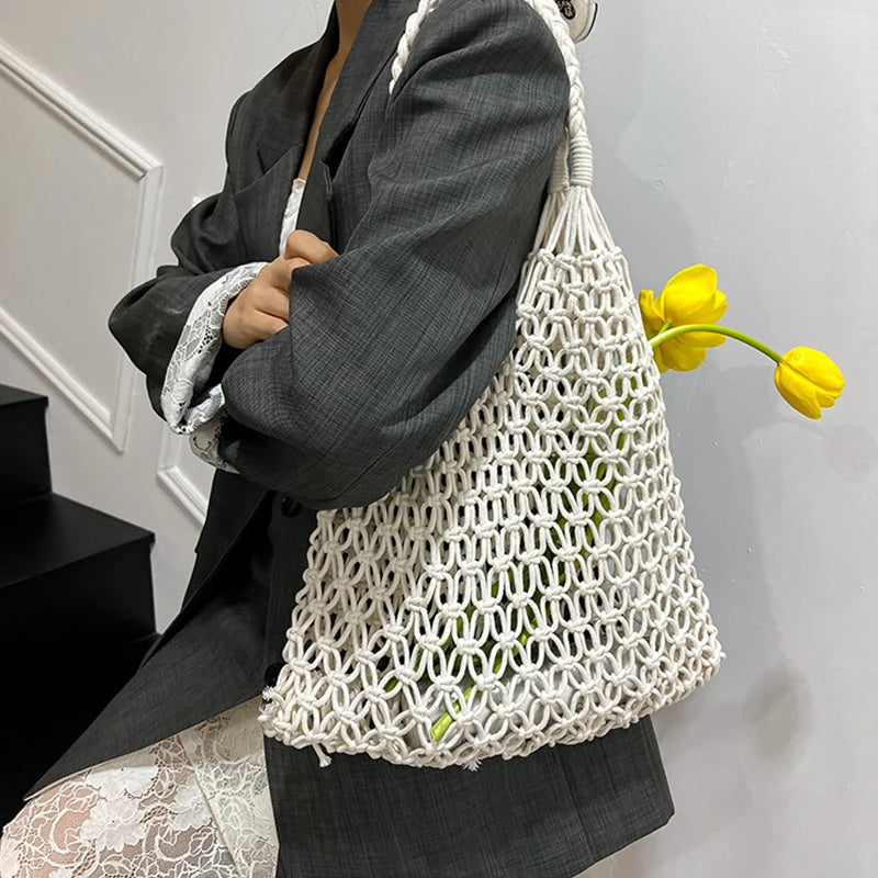 Women’s Hand-Woven Hollow Shoulder Tote