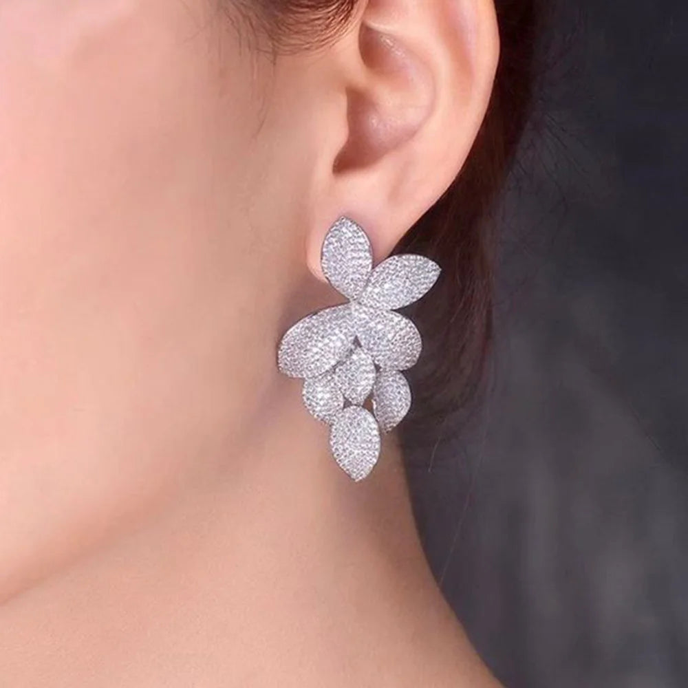 Women’s Crystal Flower Dangle Earrings
