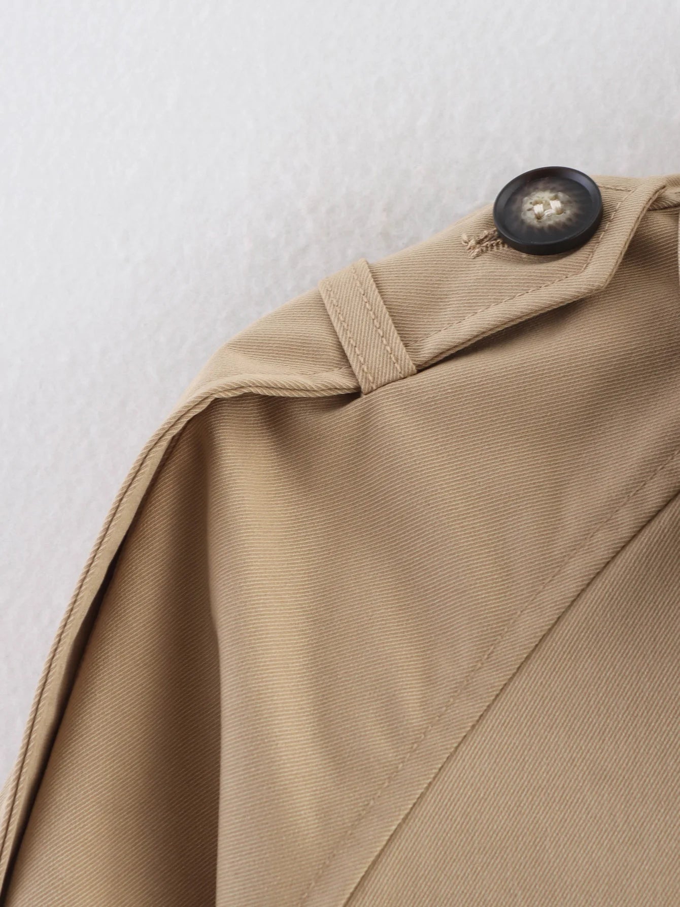 Women’s Turn-Down Collar Jacket