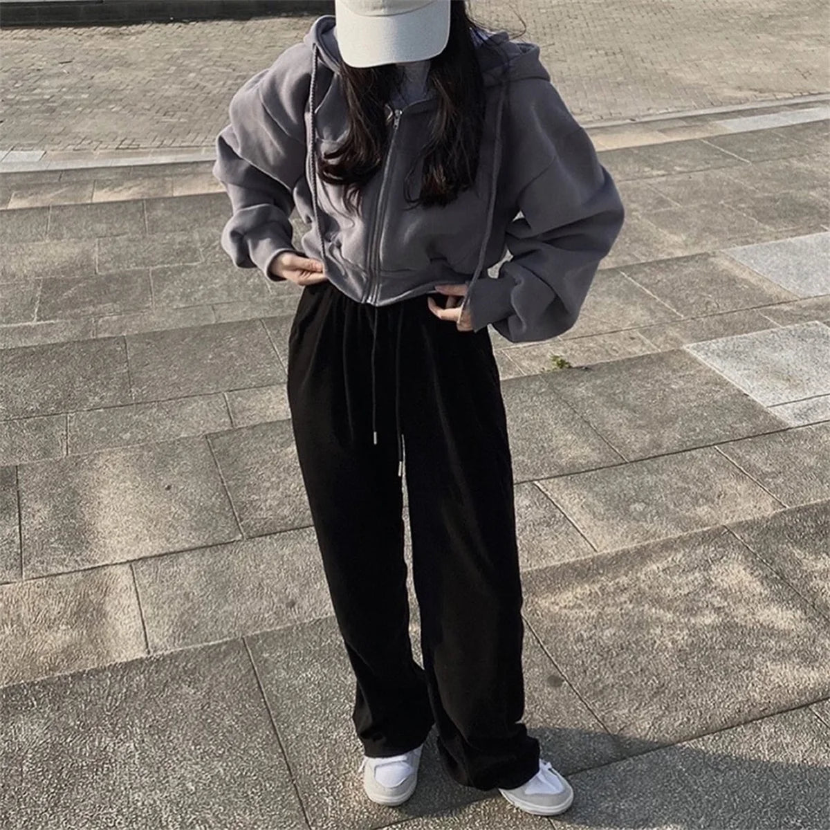 Women’s Retro Oversized Zip-Up Hoodie