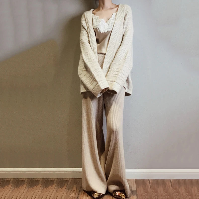 Pants – Soft Wide-Leg Winter Trousers