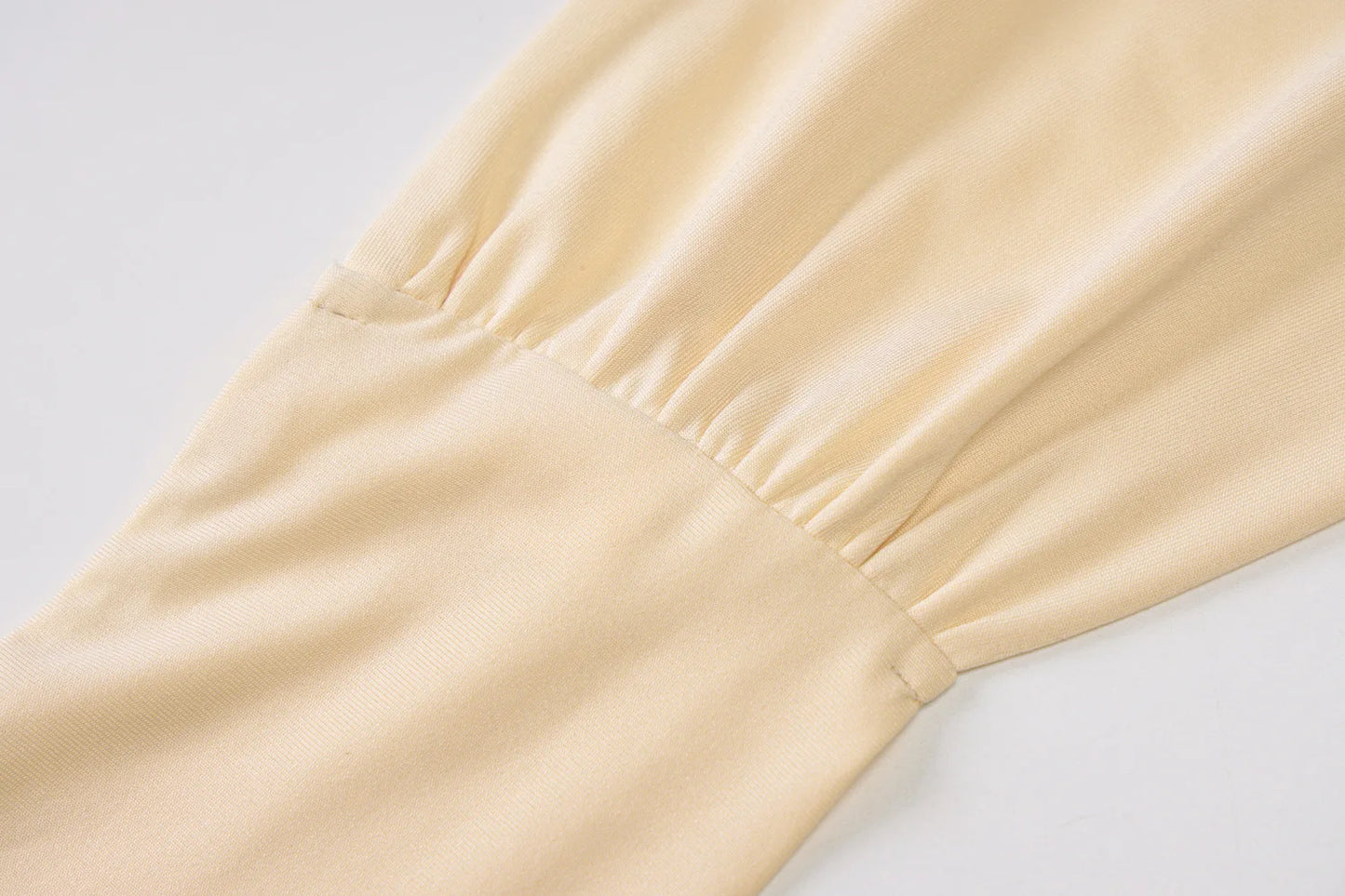 Women Strappy Cross Over Front Cut Out Halter Neck Sleeveless Backless Wrap Crop Top Bandage Vest Summer Sexy Tops Woman Clothes