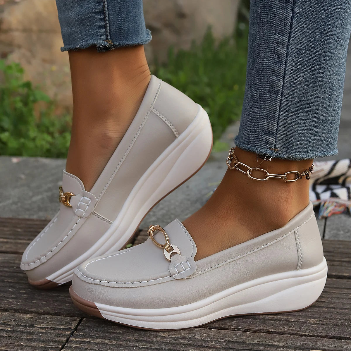 Women’s Black Casual Sneakers