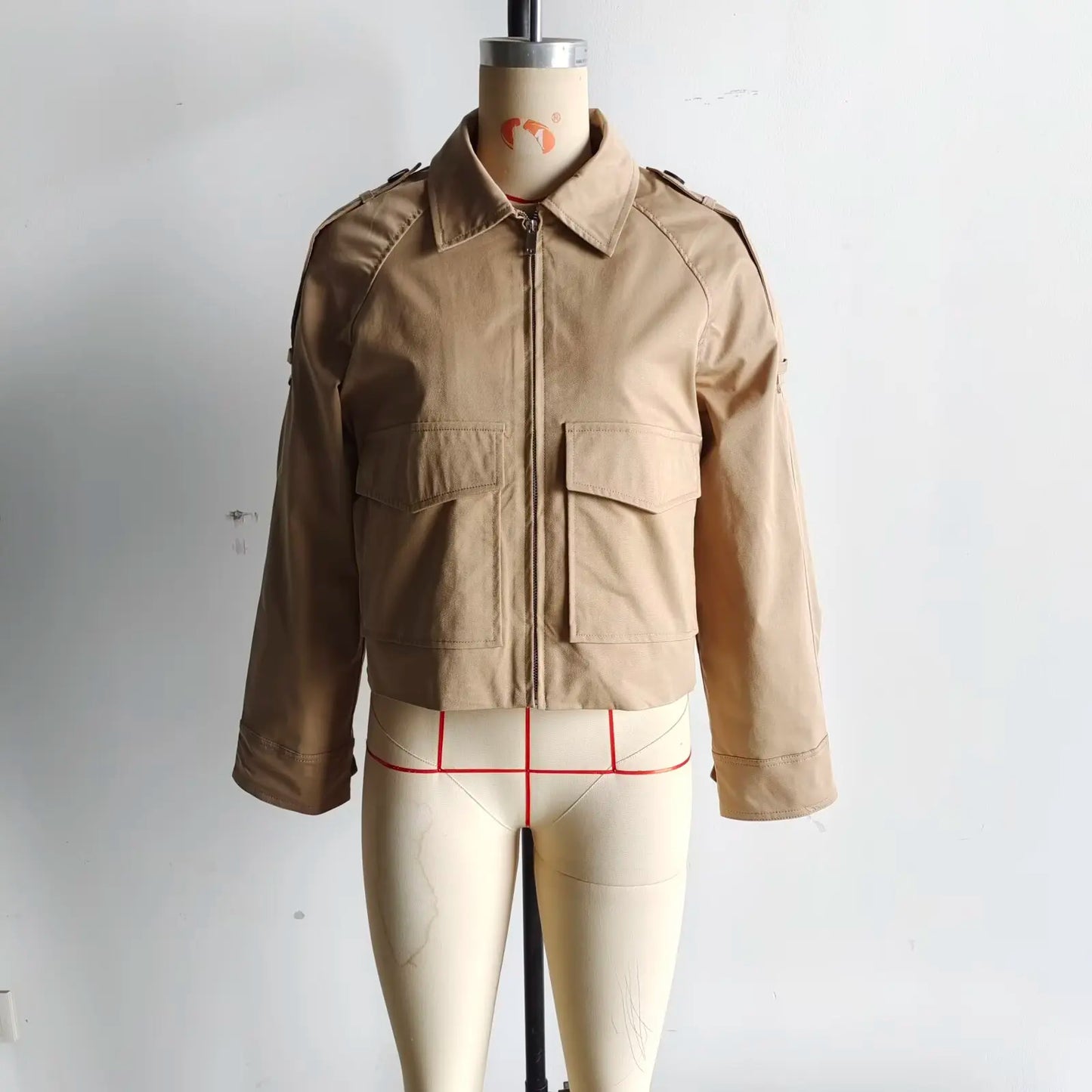 Women’s Turn-Down Collar Jacket