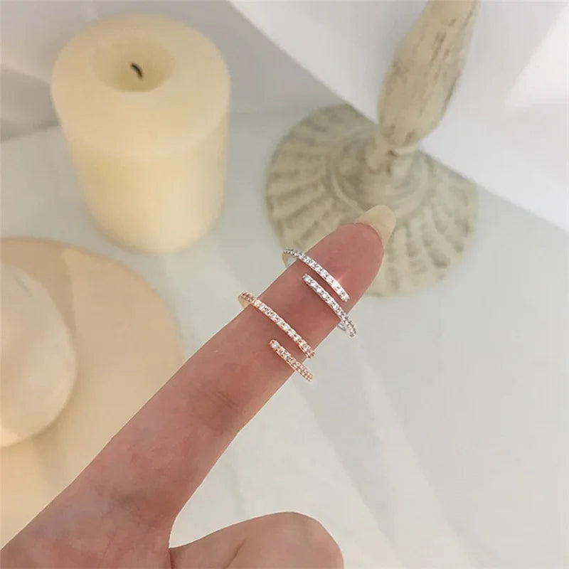 Women’s Luxury Rhinestone Hollow Ring