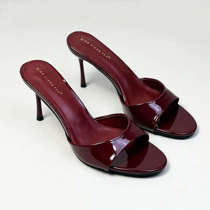 Women’s Thin Heel Round-Toe Slides
