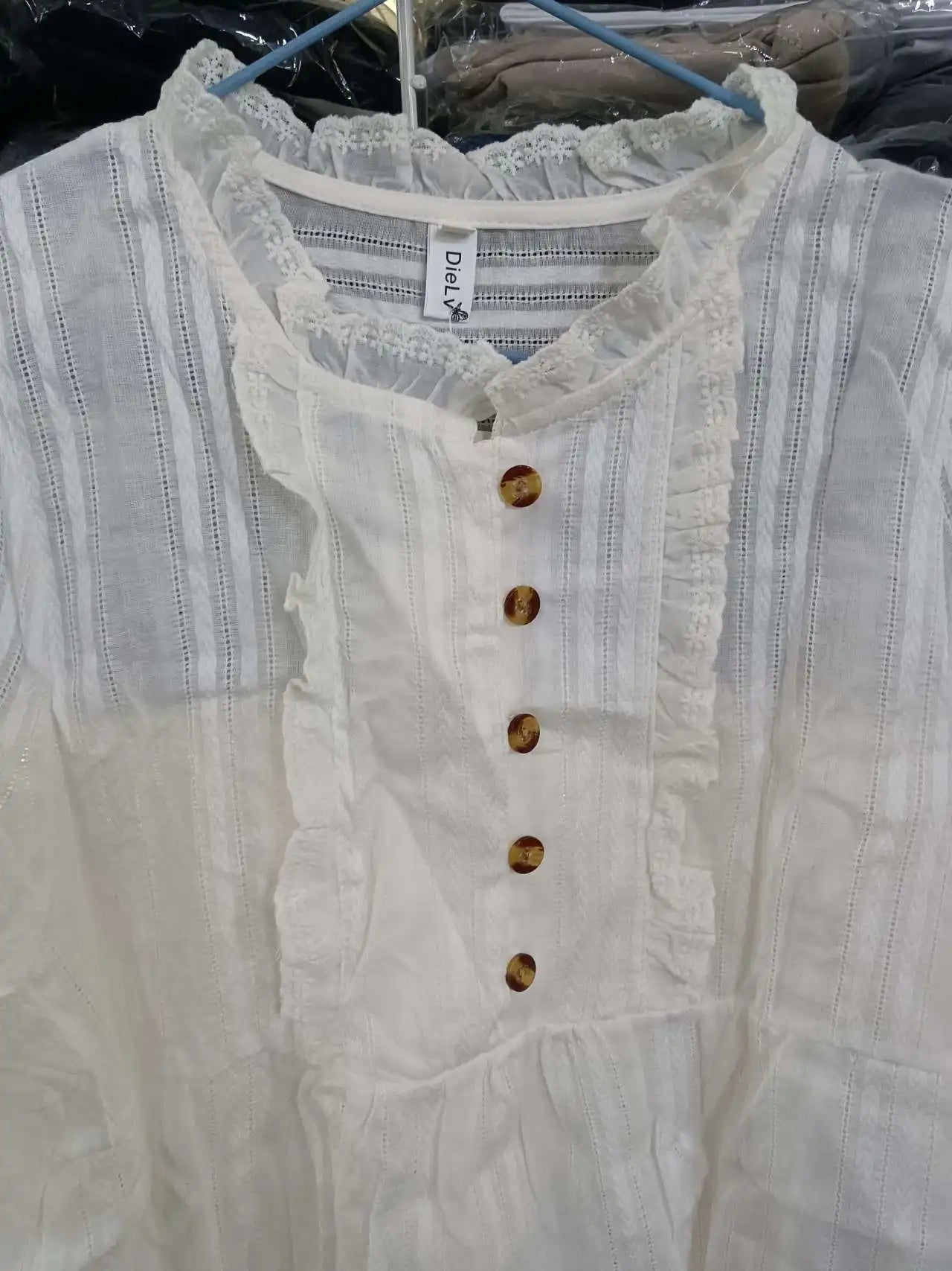 White Blouses Women Office Lady Lantern Sleeve Tender Simple Pure Tops Vintage Literary Loose Designed Lace French Prairie Chic