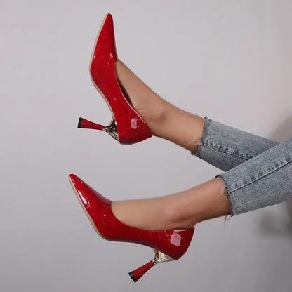 Women’s Pointed-Toe Heels – Elegant Pumps