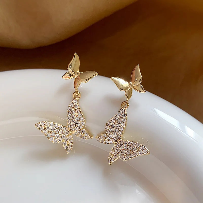 Women’s Butterfly Pearl Earrings
