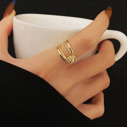 Women’s Geometric Zircon Gold Ring