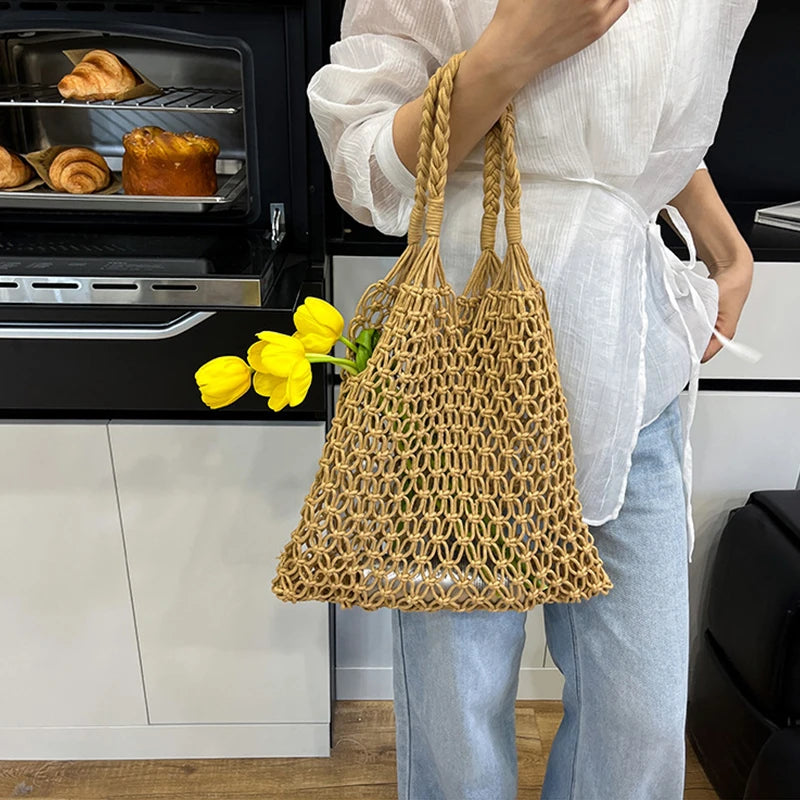 Women’s Hand-Woven Hollow Shoulder Tote