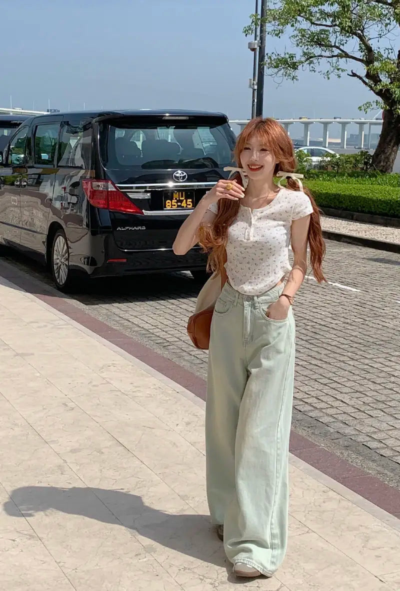 Women’s Vintage Wide-Leg Summer Jeans