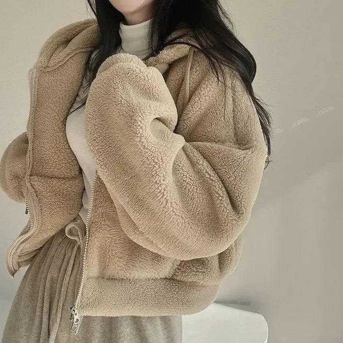 Women’s Winter Hooded Lambswool Jacket