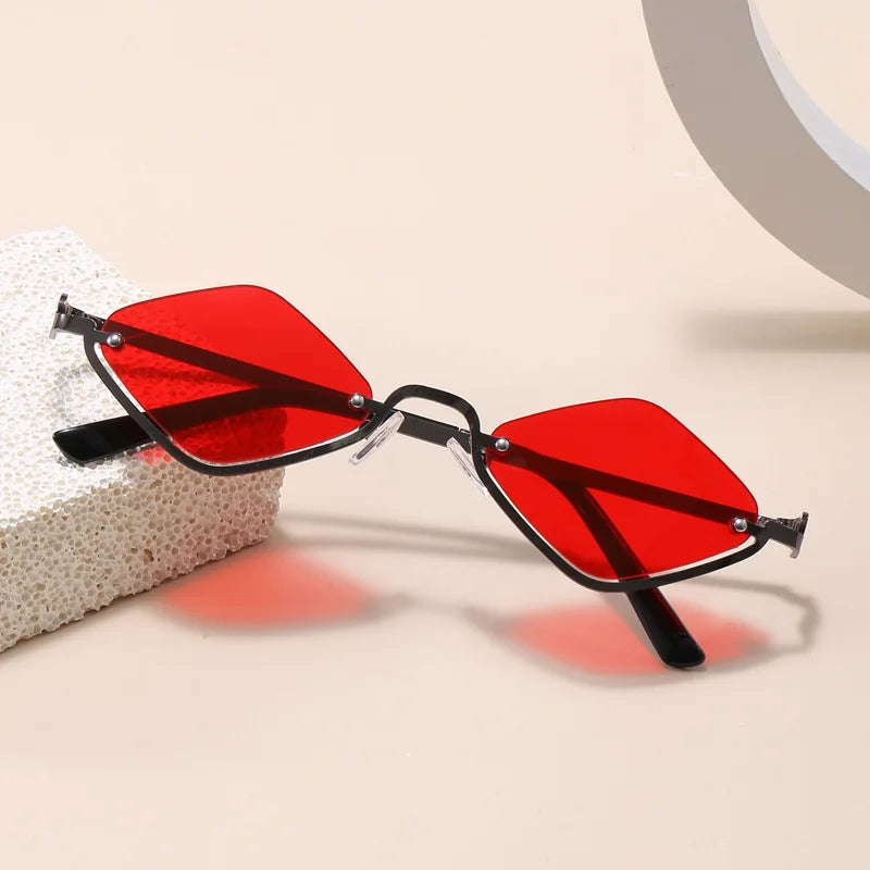 Women’s Vintage Rhombus Sunglasses