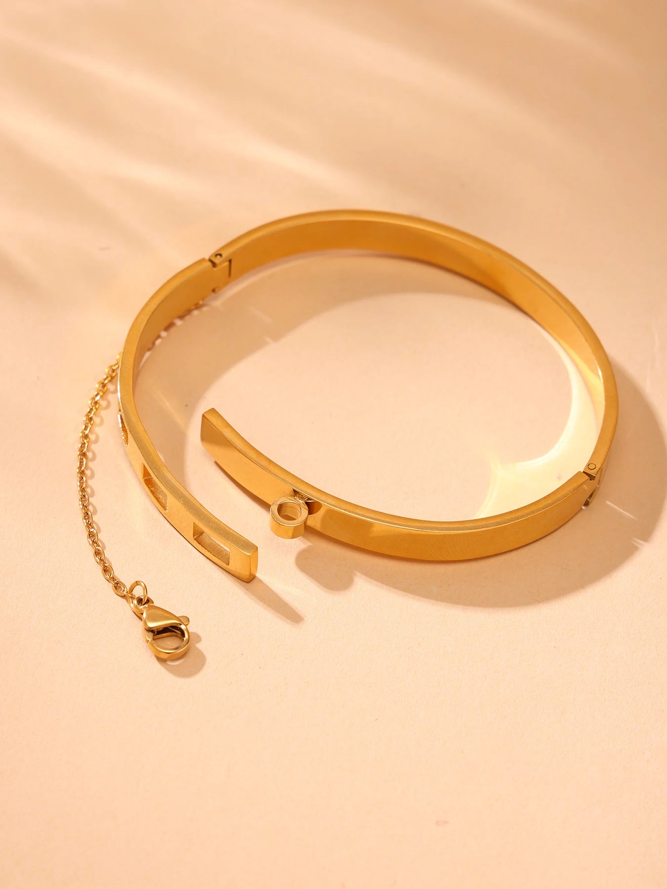 Women’s Gold Plated Stainless Steel Bangle