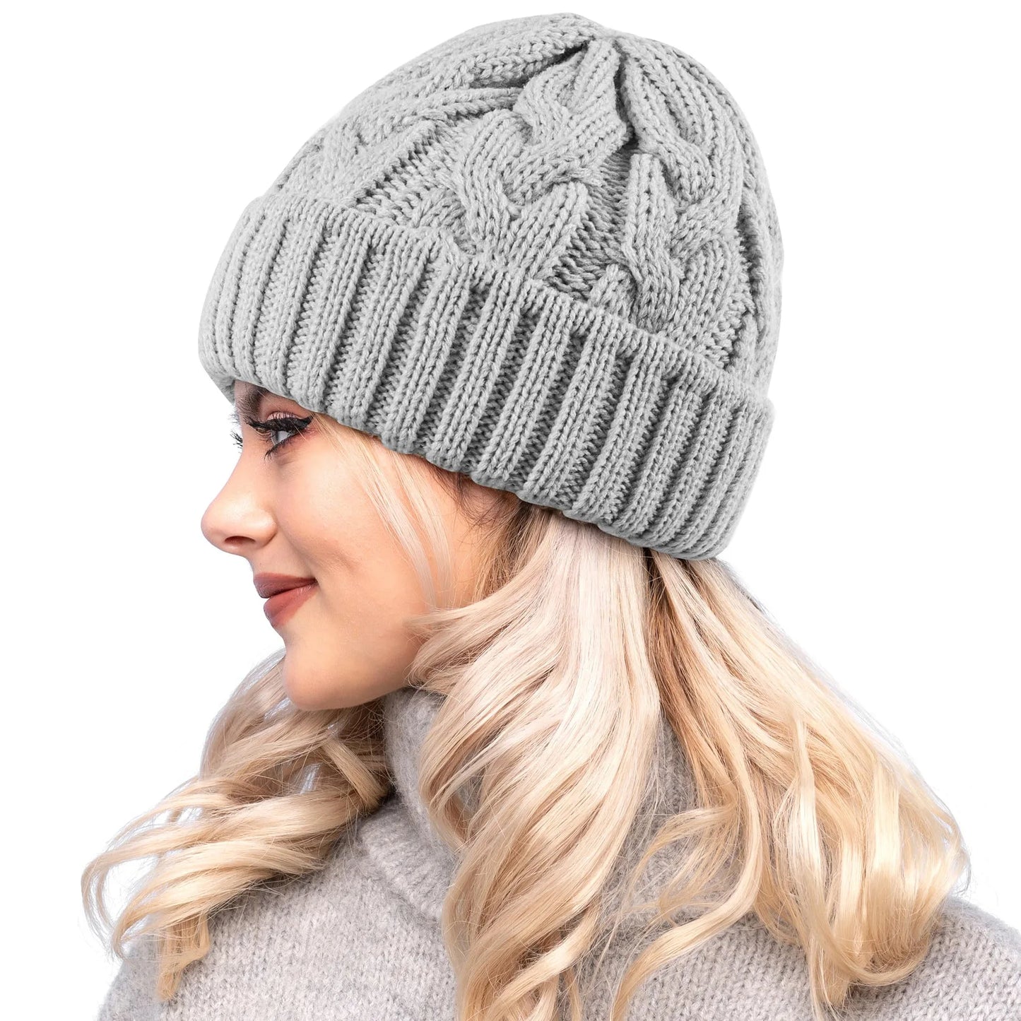 Women’s 2025 Knitted Winter Beanie