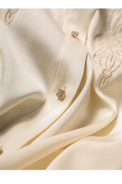 New arrived blouses for women Fashion elegan embroidery ladies shirts Button-Down Tops