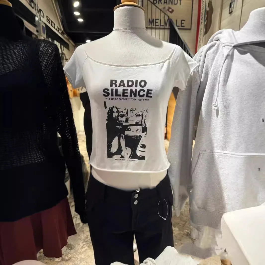 28 Graphic Print T-Shirts Woman Summer Slash Neck Short Sleeve Cotton Tees American Vintage Streetwear Raw Hem Crop Top T-shirts