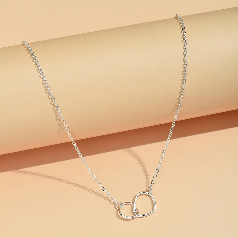 Women’s Geometric Round Necklace