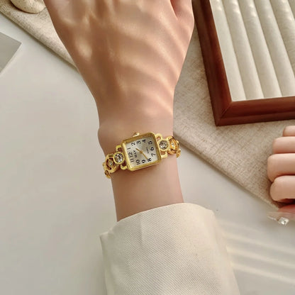 Women’s Luxury Gold Bracelet Watch
