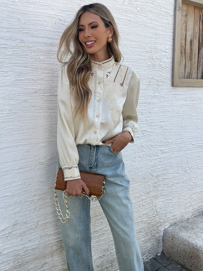 New arrived blouses for women Fashion elegan embroidery ladies shirts Button-Down Tops