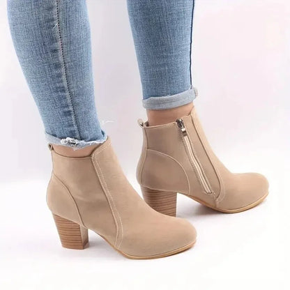 Women’s Chunky Heel Chelsea Boots – Autumn Winter Fashion