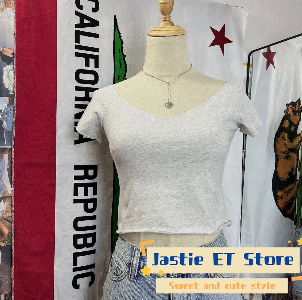 28 Graphic Print T-Shirts Woman Summer Slash Neck Short Sleeve Cotton Tees American Vintage Streetwear Raw Hem Crop Top T-shirts