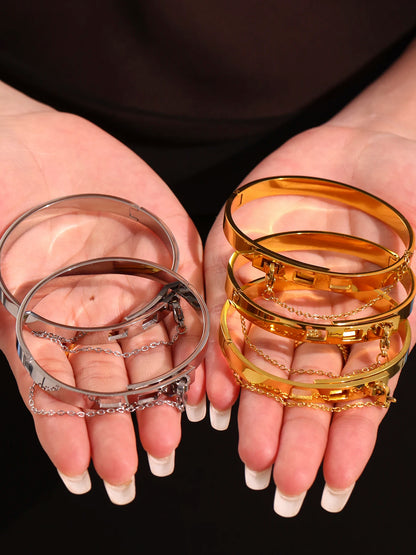 Women’s Gold Plated Stainless Steel Bangle