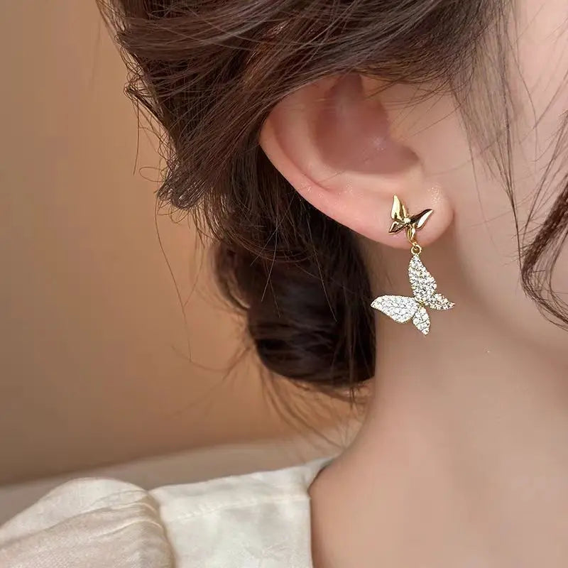 Women’s Butterfly Pearl Earrings