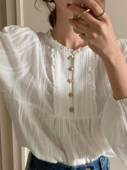 White Blouses Women Office Lady Lantern Sleeve Tender Simple Pure Tops Vintage Literary Loose Designed Lace French Prairie Chic