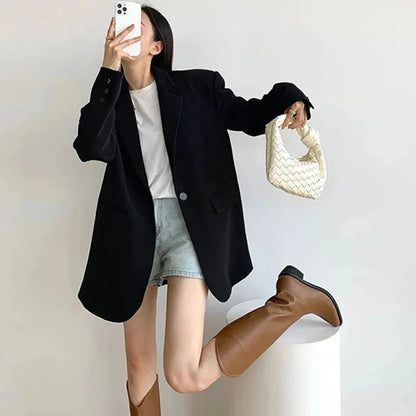 Women’s Black Single-Button Blazer – Loose Fit Office & Streetwear.