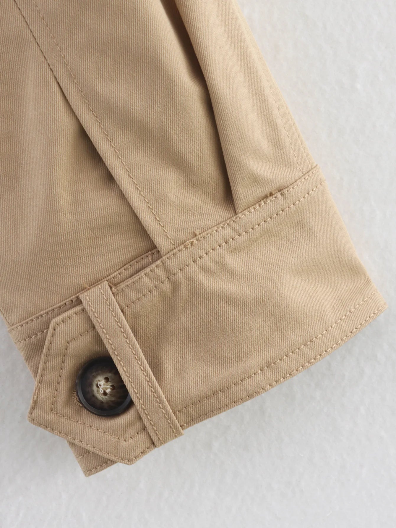 Women’s Turn-Down Collar Jacket