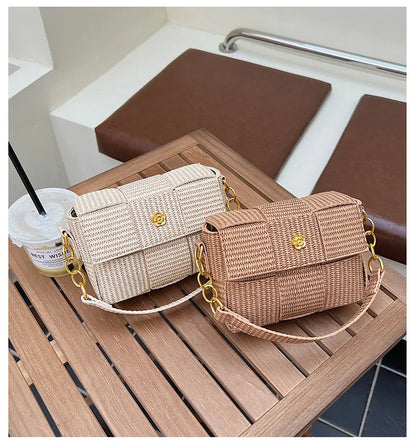 Women’s Woven Straw Tote Bag